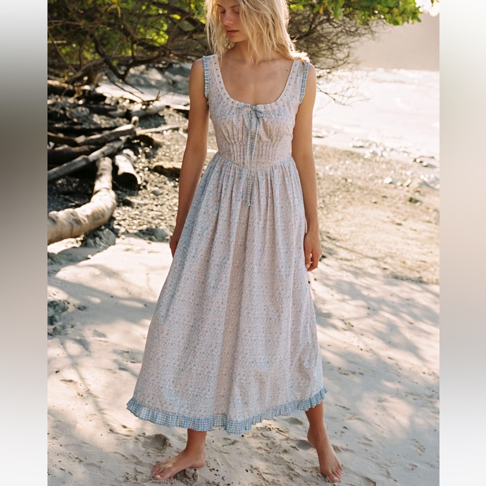 NWT Christy Dawn Eliana in blue phlox Size
